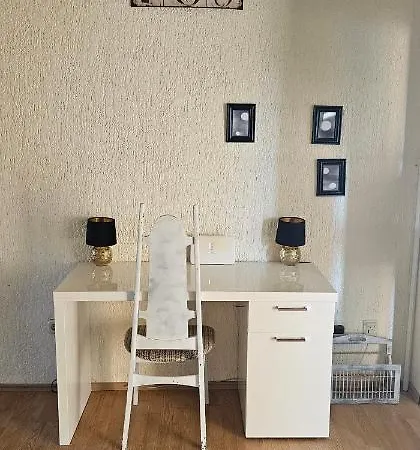 Anisa Apartment Vir Exterior photo